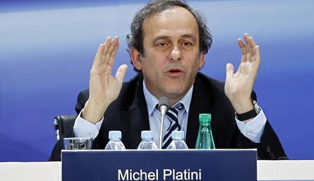 UEFA Başkanı Platini: &quot;Saatleri geri vermem&quot;