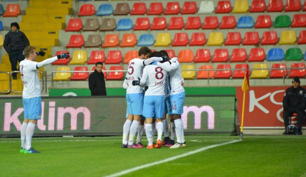 Trabzonspor, üç puanı tek golle aldı