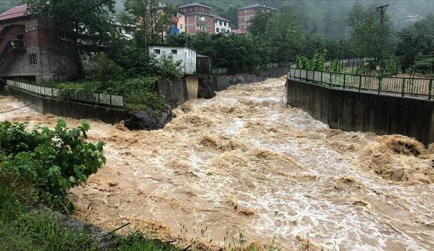 Trabzonda şiddetli yağış