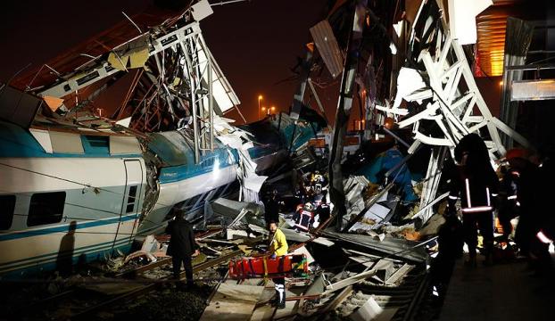 Ankarada hızlı tren kazası: 9 ölü, 47 yaralı