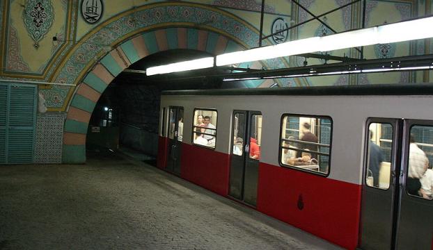 Tarihi Karaköy Tüneli 143 yaşında