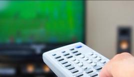 Pandemi, izleyicileri yeniden televizyon kanallarına yöneltti