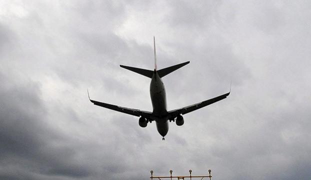 Kolombiyada yolcu uçağı düştü