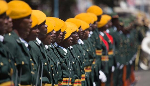 Zimbabve ordusu &quot;darbe&quot; iddialarını yalanladı